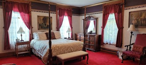 queen anne room for rent  $800